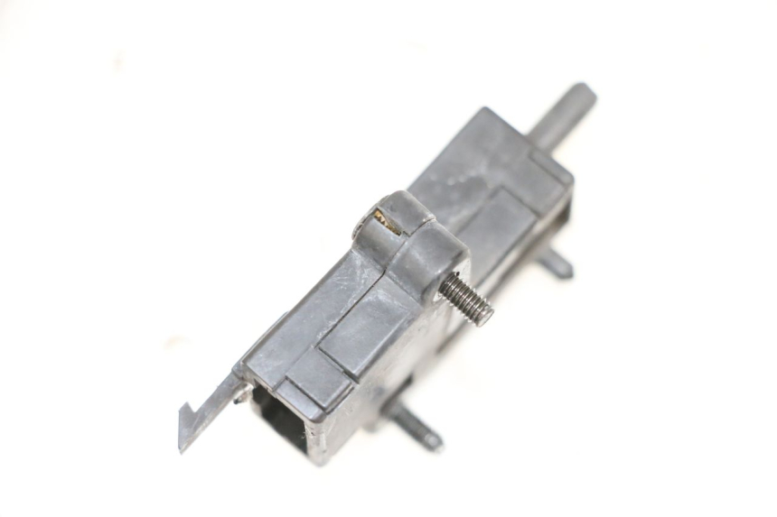 photo de INTERRUTTORE FRIZIONE KAWASAKI ZR 7 750 (1999 - 2004) - Altra angolazione