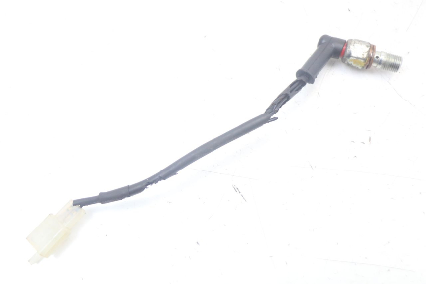 photo de INTERRUTTORE STOP POSTERIORE QUADRO 3D S 350 (2013 - 2018) - Zoom sullo stato d'uso