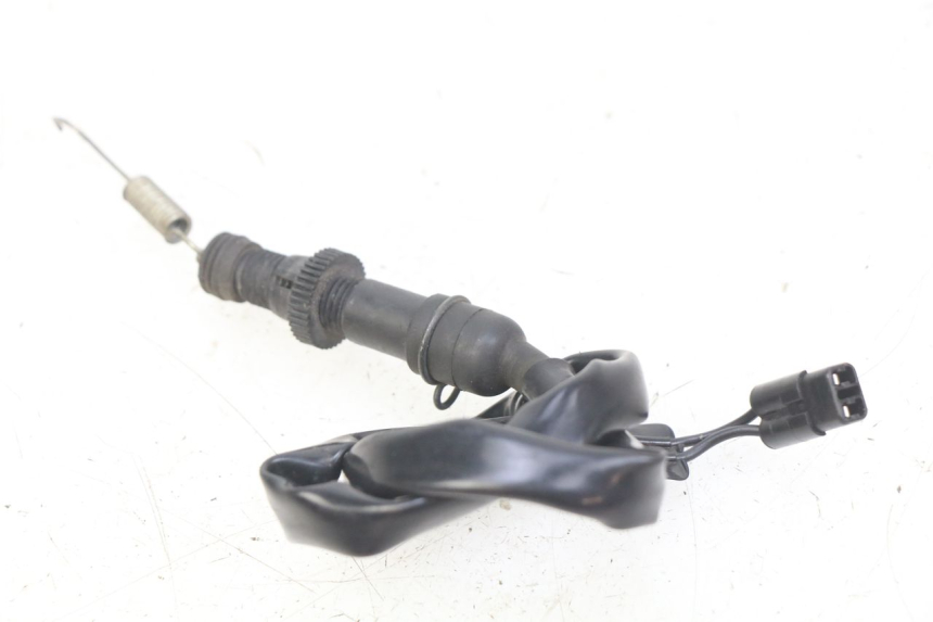 photo de INTERRUTTORE STOP POSTERIORE HONDA CB R 1000 (2018 - 2023) - Dettaglio del componente