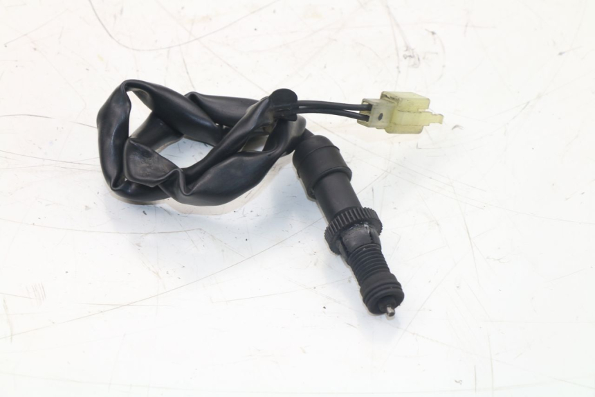 photo de Interruttore stop posteriore HONDA CBF N 600 (2004 - 2007) - Dettaglio del componente