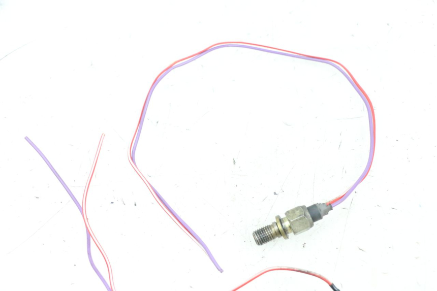 photo de INTERRUTTORE STOP POSTERIORE KSR CODE 125 (2018 - 2020) - Altra angolazione