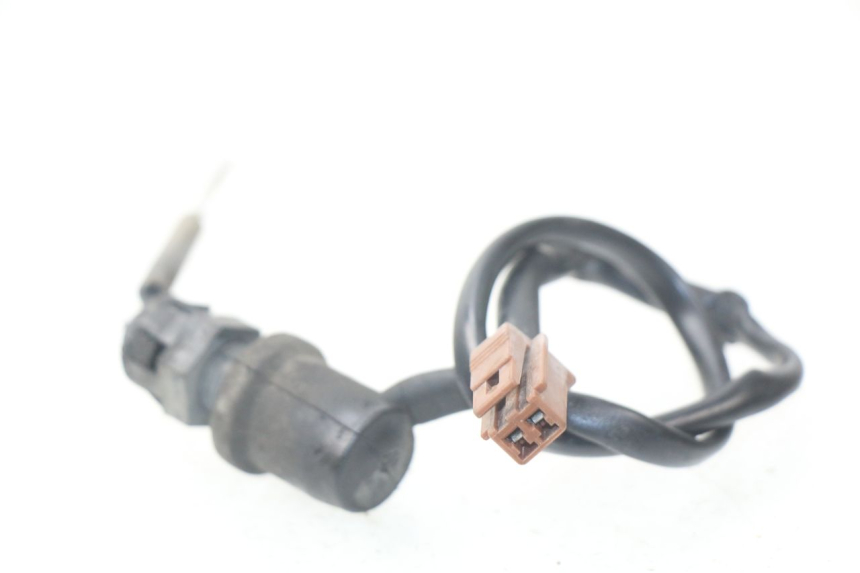 photo de INTERRUTTORE STOP POSTERIORE YAMAHA FJR ABS 1300 (2006 - 2012) - Zoom sullo stato d'uso