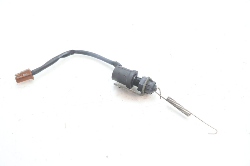 photo de INTERRUTTORE STOP POSTERIORE YAMAHA FJR 1300 (2001 - 2005) - Dettaglio del componente