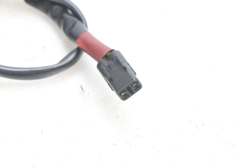 photo de INTERRUTTORE STOP POSTERIORE YAMAHA FZ8 800 (2010 - 2016) - Zoom sullo stato d'uso