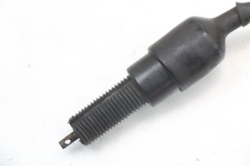 photo de INTERRUTTORE STOP POSTERIORE HYOSUNG GF 125 (2001 - 2005) - Zoom sullo stato d'uso