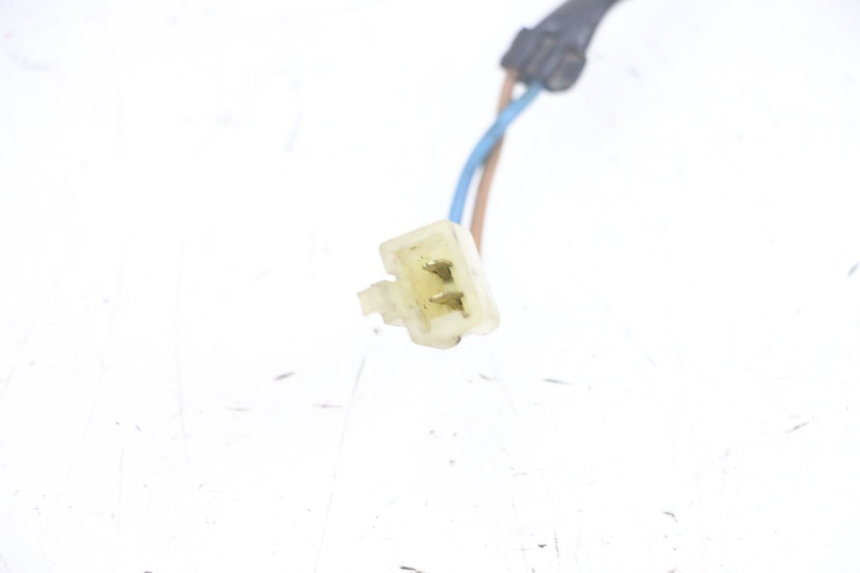 photo de INTERRUTTORE STOP POSTERIORE KAWASAKI GPX R WARBIRD 600 (1988 - 1993) - Altra angolazione