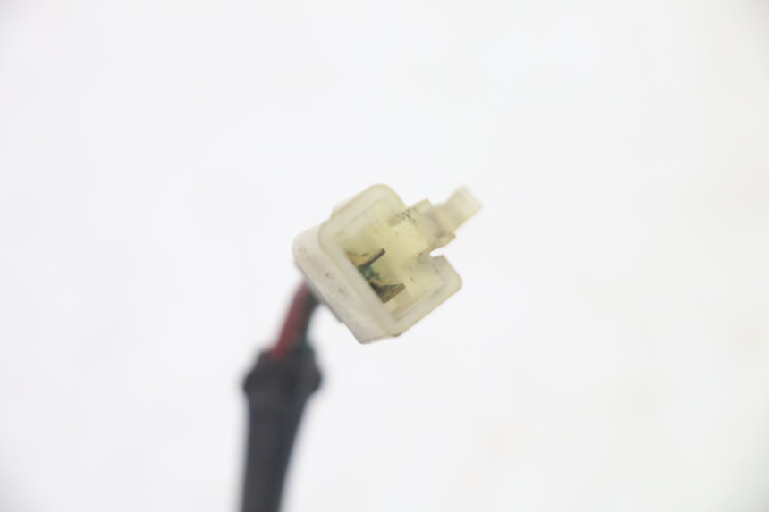 photo de INTERRUTTORE STOP POSTERIORE KYMCO GRAND DINK 125 (2002 - 2007) - Altra angolazione