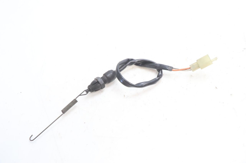 photo de INTERRUTTORE STOP POSTERIORE SUZUKI GSR 600 (2005 - 2012) - Zoom sullo stato d'uso