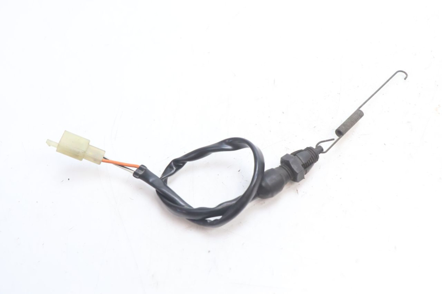 photo de INTERRUTTORE STOP POSTERIORE SUZUKI GSR 600 (2005 - 2012) - Altra angolazione