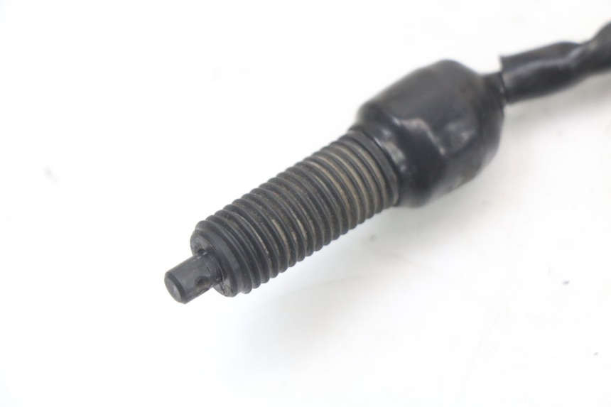 photo de INTERRUTTORE STOP POSTERIORE SUZUKI GZ MARAUDER 125 (1998 - 2004) - Altra angolazione