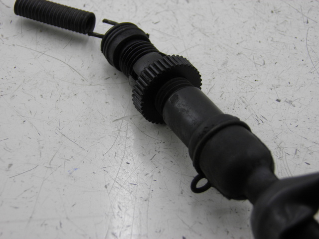 photo de INTERRUTTORE STOP POSTERIORE HONDA CB SEVEN FITTY 750 (1992 - 2003) - Altra angolazione