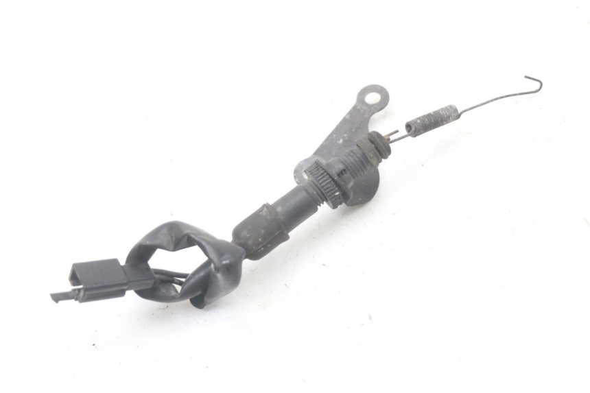 photo de INTERRUTTORE STOP POSTERIORE HONDA CBR F 1000 (1993 - 1996) - Primo piano tecnico