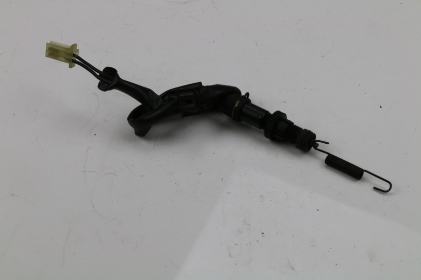 photo de Interruttore stop posteriore HONDA CBR F 600 (1996 - 1998) - Altra angolazione