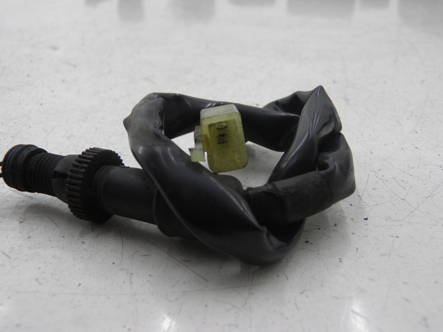 photo de Interruttore stop posteriore HONDA NTV DEAUVILLE 650 (2001 - 2006) - Zoom sullo stato d'uso