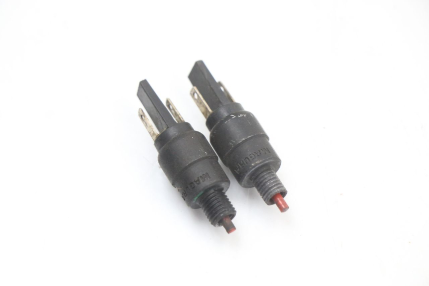 photo de INTERRUTTORE STOP POSTERIORE PIAGGIO LIBERTY 4T 50 (2018 - 2021) - Vista principale