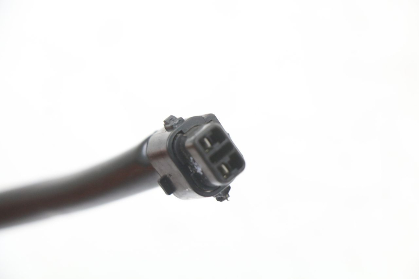 photo de INTERRUTTORE STOP POSTERIORE KAWASAKI NINJA 400 (2018 - 2023) - Primo piano tecnico