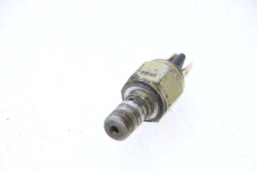 photo de INTERRUTTORE STOP POSTERIORE MZ RT 125 (2000 - 2008) - Dettaglio del componente