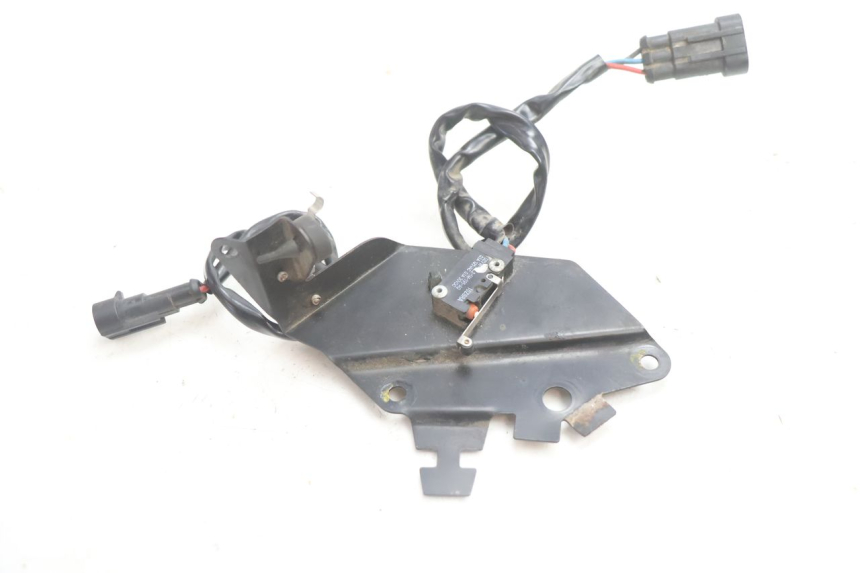 photo de INTERRUTTORE STOP POSTERIORE CAN-AM SPYDER RS 1000 (2008 - 2012) - Dettaglio del componente