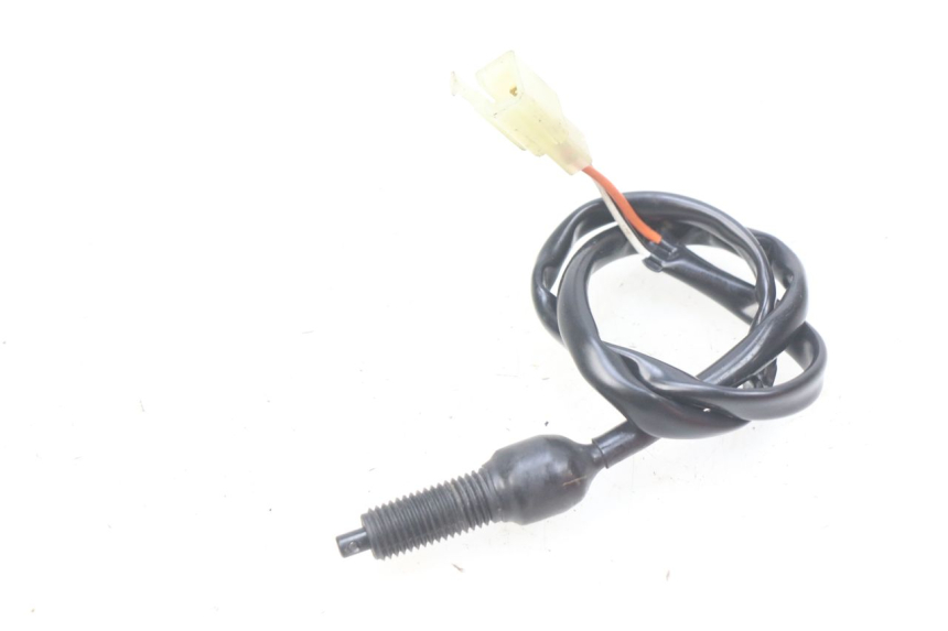 photo de INTERRUTTORE STOP POSTERIORE SUZUKI SV N 650 (1999 - 2002) - Vista principale