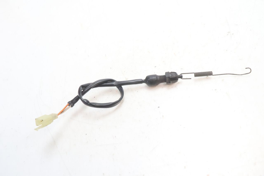 photo de INTERRUTTORE STOP POSTERIORE SUZUKI SV S 650 (2003 - 2009) - Altra angolazione
