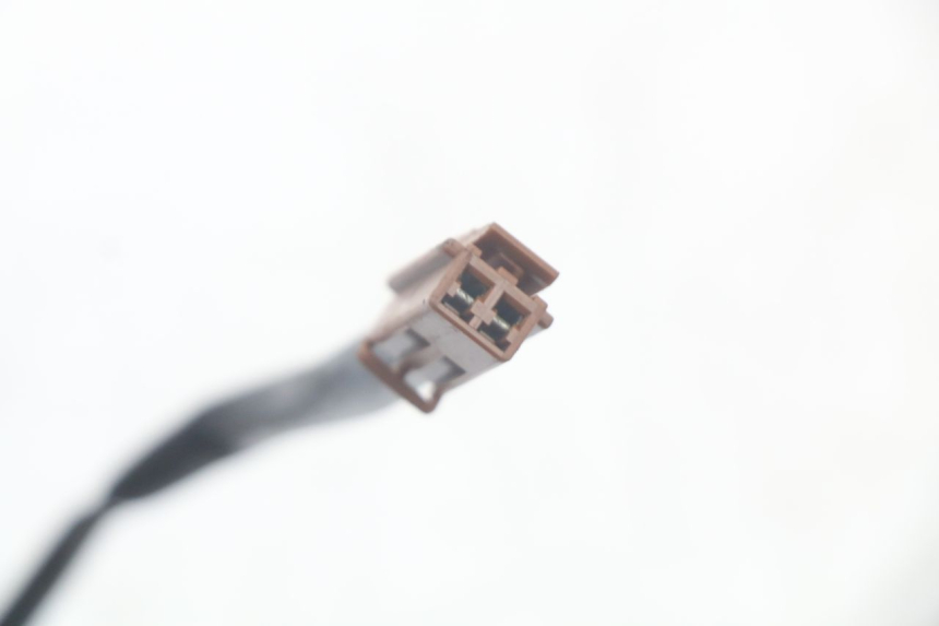 photo de INTERRUTTORE STOP POSTERIORE YAMAHA TDM ABS 900 (2002 - 2014) - Altra angolazione