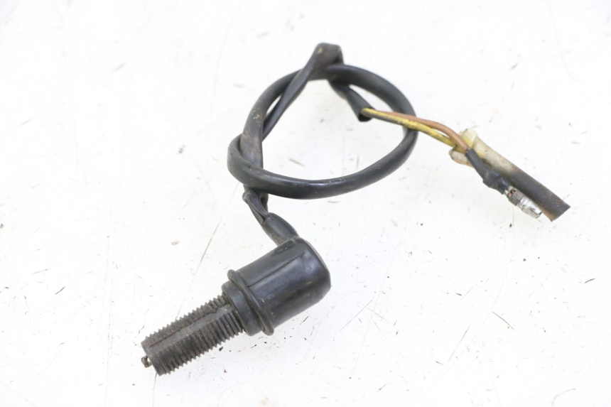photo de INTERRUTTORE STOP POSTERIORE YAMAHA XV VIRAGO 535 (1988 - 2004) - Vista principale