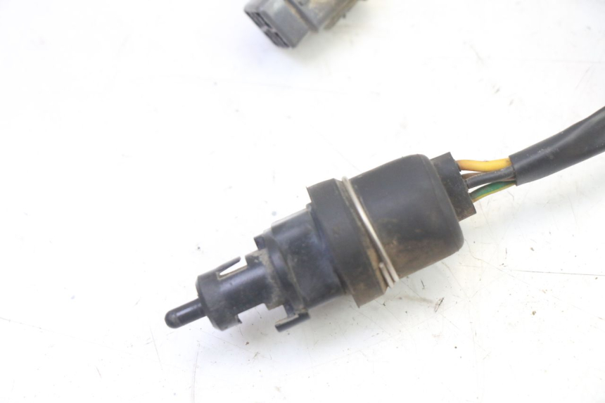 photo de INTERRUTTORE STOP POSTERIORE YAMAHA YFM BRUIN 350 (2003 - 2009) - Zoom sullo stato d'uso