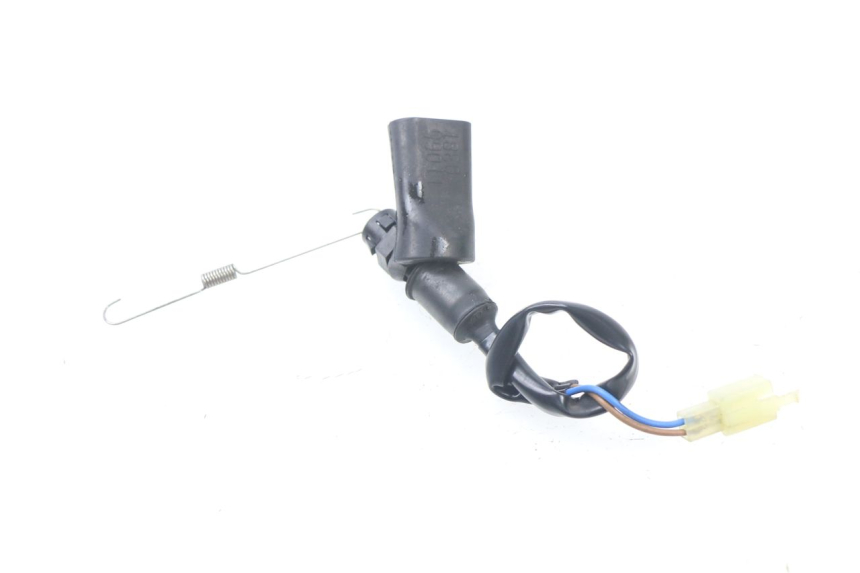 photo de Interruttore stop posteriore KAWASAKI Z ABS 750 (2007 - 2013) - Zoom sullo stato d'uso