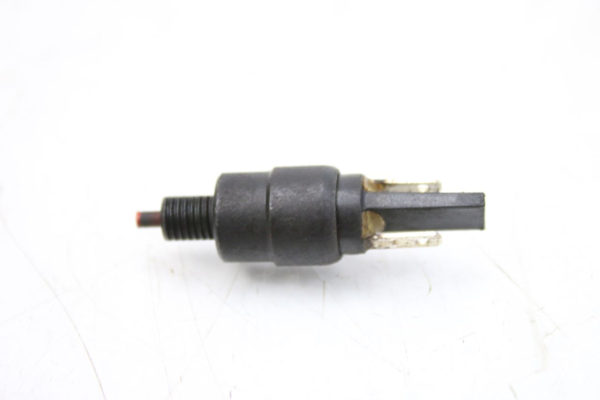 photo de INTERRUTTORE STOP POSTERIORE PIAGGIO ZIP 4T 50 (2018 - 2020) - Zoom sullo stato d'uso