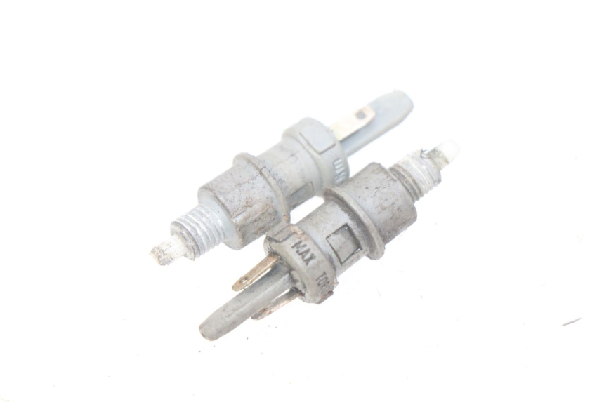 photo de INTERRUTTORE STOP MBK BOOSTER SPIRIT 50 (1999 - 2003) - Vista principale