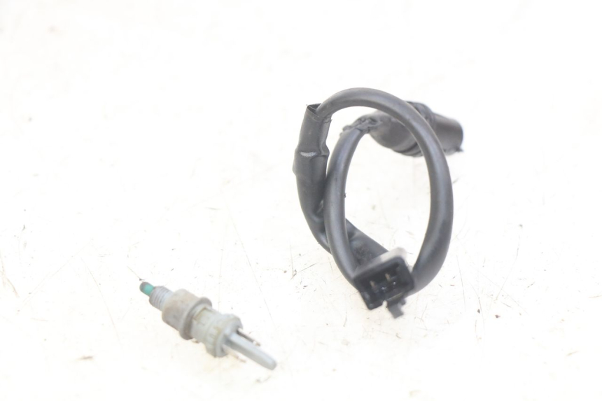 photo de INTERRUTTORE STOP YAMAHA BW'S EASY 50 (2013 - 2016) - Dettaglio del componente