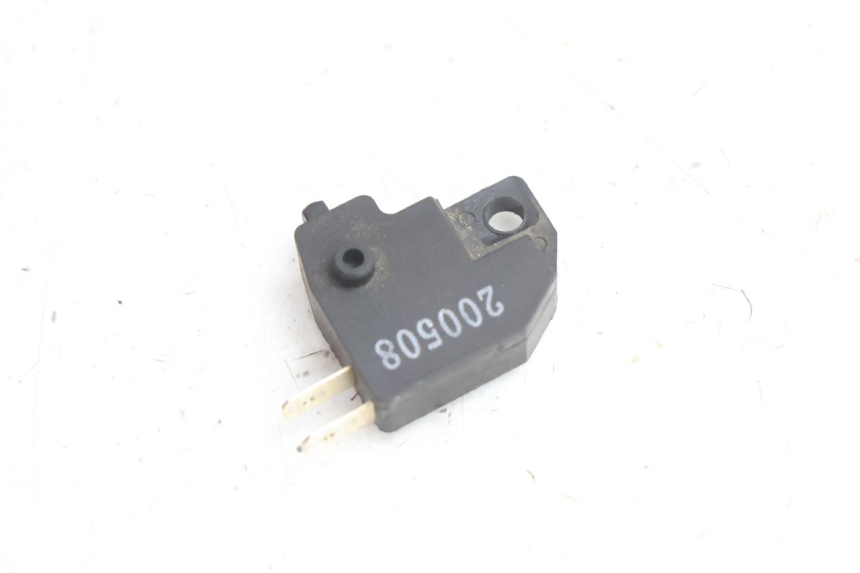 photo de INTERRUTTORE STOP DESTRA KYMCO AGILITY CITY 16P 125 (2015 - 2024) - Zoom sullo stato d'uso
