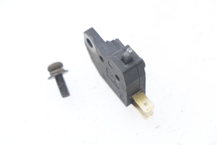 photo de CONTATTORE STOP DESTRO KYMCO AGILITY CITY 2T 50 (2008 - 2016) - Zoom sullo stato d'uso