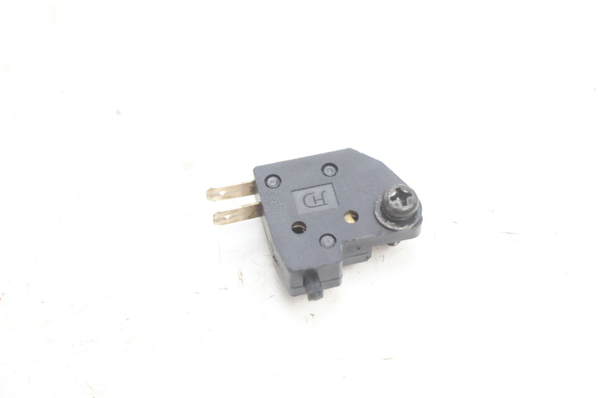 photo de INTERRUTTORE STOP DESTRA KYMCO AGILITY PREMIUM 50 (2007 - 2010) - Dettaglio del componente