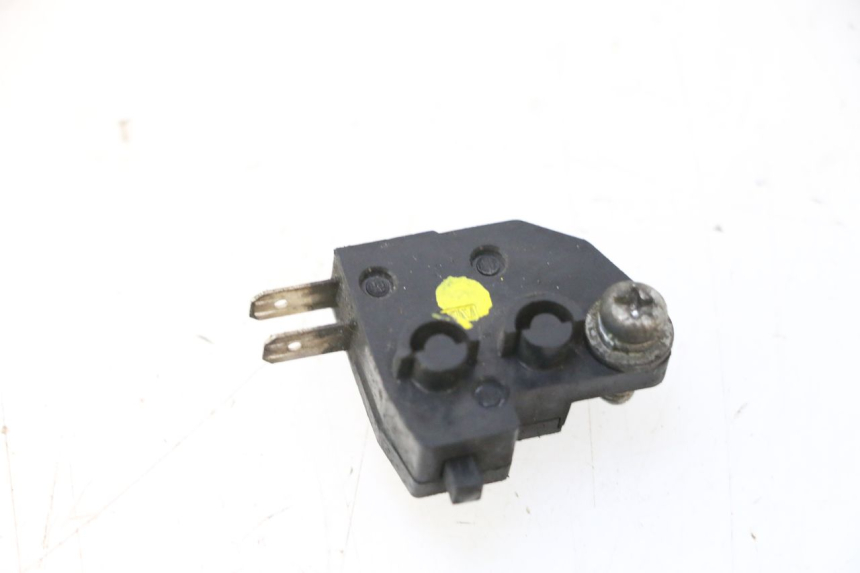 photo de INTERRUTTORE STOP DESTRO SUZUKI BURGMAN 125 (2007 - 2014) - Vista principale