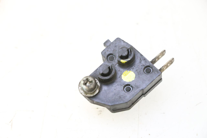photo de INTERRUTTORE STOP DESTRO SUZUKI BURGMAN 125 (2007 - 2014) - Altra angolazione