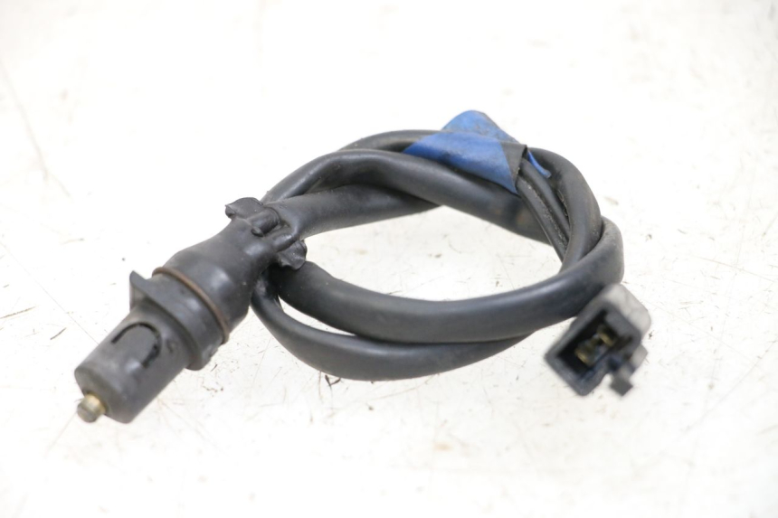 photo de INTERRUTTORE STOP FRENO DESTRO YAMAHA BW'S BWS 125 (2010 - 2013) - Dettaglio del componente