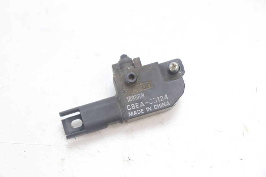 photo de INTERRUTTORE STOP DESTRA BMW C SPORT 650 (2015 - 2021) - Zoom sullo stato d'uso