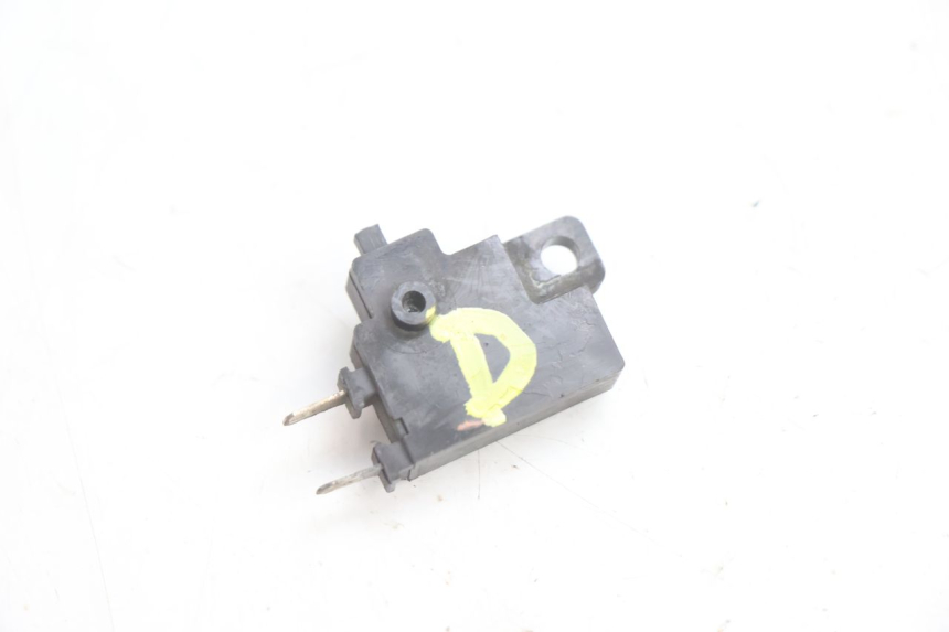 photo de INTERRUTTORE STOP DESTRA YAMAHA FJR 1300 (2001 - 2005) - Zoom sullo stato d'uso