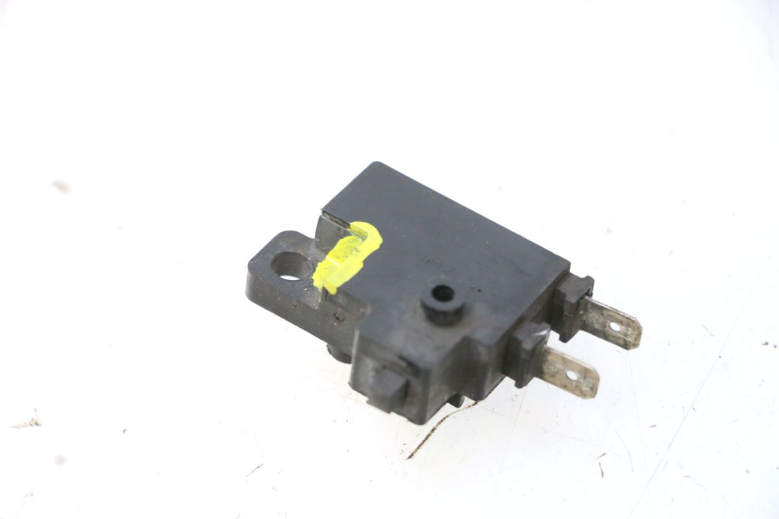 photo de INTERRUTTORE STOP DESTRA HONDA FJS SILVER WING SILVERWING 400 (2005 - 2008) - Zoom sullo stato d'uso