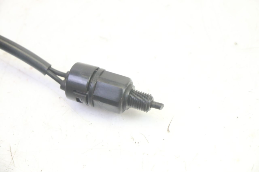 photo de INTERRUTTORE STOP DESTRA PIAGGIO FLY 4T 50 (2013 - 2017) - Dettaglio del componente