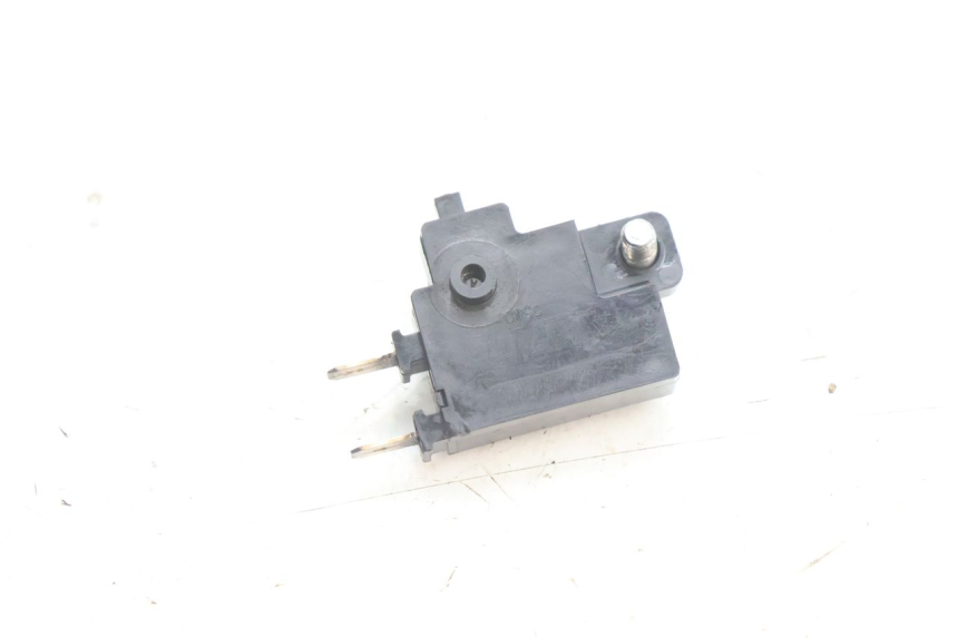 photo de Interruttore stop destro YAMAHA FZ8 800 (2010 - 2016) - Zoom sullo stato d'uso