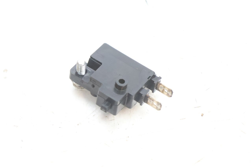 photo de Interruttore stop destro YAMAHA FZ8 800 (2010 - 2016) - Altra angolazione
