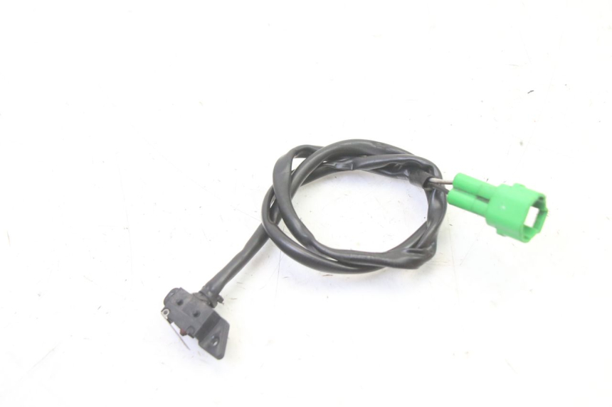 photo de INTERRUTTORE STOP DESTRA BMW G310 R 310 (2016 - 2020) - Zoom sullo stato d'uso