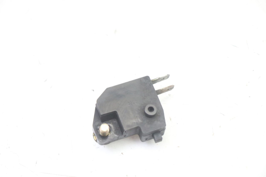 photo de CONTATTORE STOP DESTRO SUZUKI GS GSE 500 (2001 - 2003) - Altra angolazione