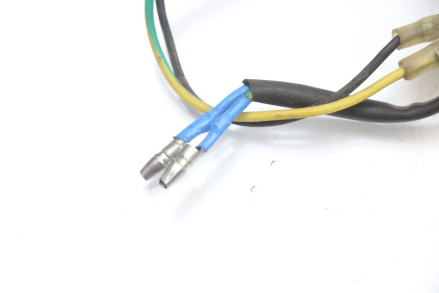 photo de INTERRUTTORE STOP DESTRA EUROCKA GTR 50 (2007 - 2017) - Altra angolazione