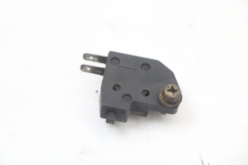photo de INTERRUTTORE STOP DESTRA SUZUKI GZ MARAUDER 125 (1998 - 2004) - Dettaglio del componente