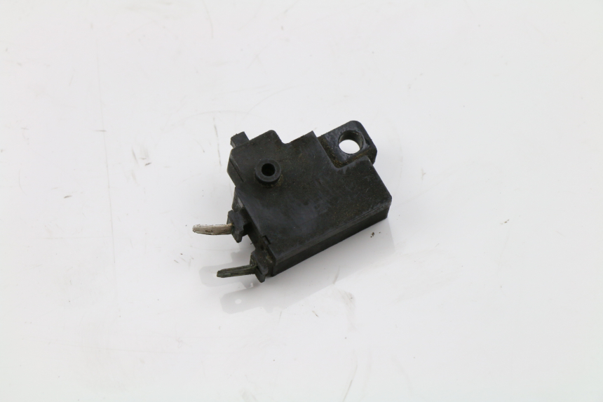 photo de CONTATTORE STOP DESTRO HONDA CBR F 600 (1996 - 1998) - Dettaglio del componente