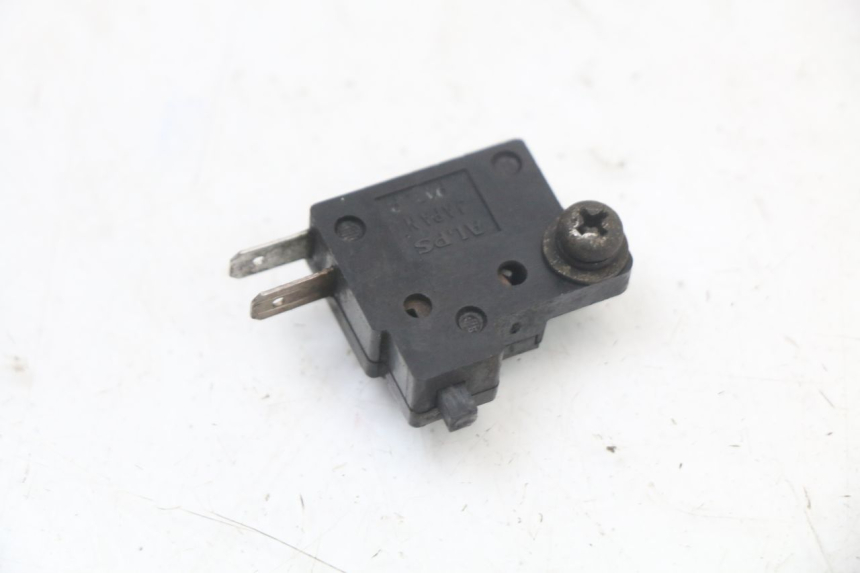 photo de INTERRUTTORE STOP DESTRA HONDA NES AROBASE 125 (2000 - 2003) - Dettaglio del componente
