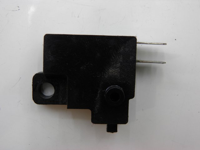 photo de Interruttore stop freno destro HONDA NHX LEAD 110 (2008 - 2010) - Dettaglio del componente